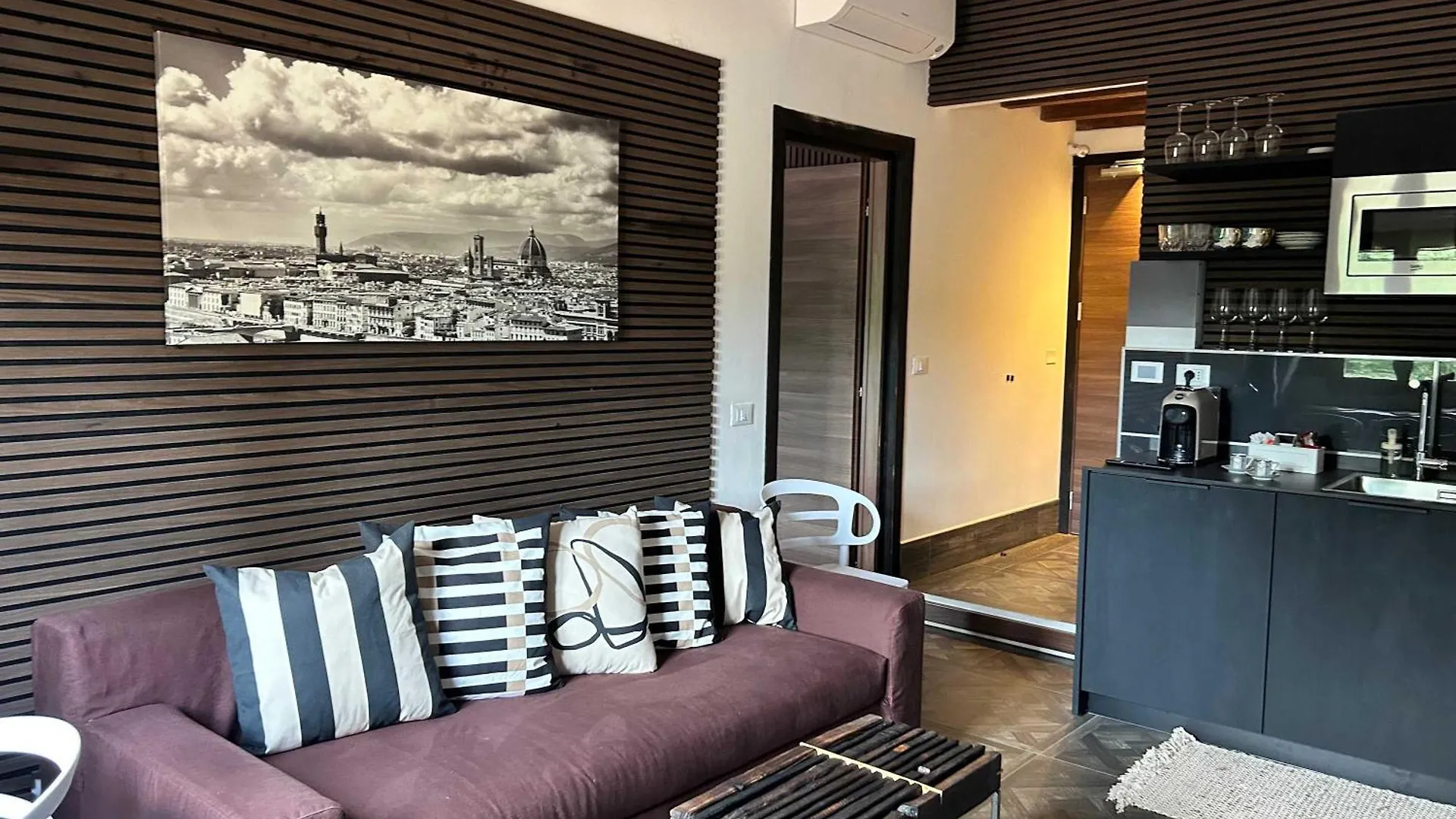 Opus Firenze Santa Croce Family Room 4*, Floransa İtalya